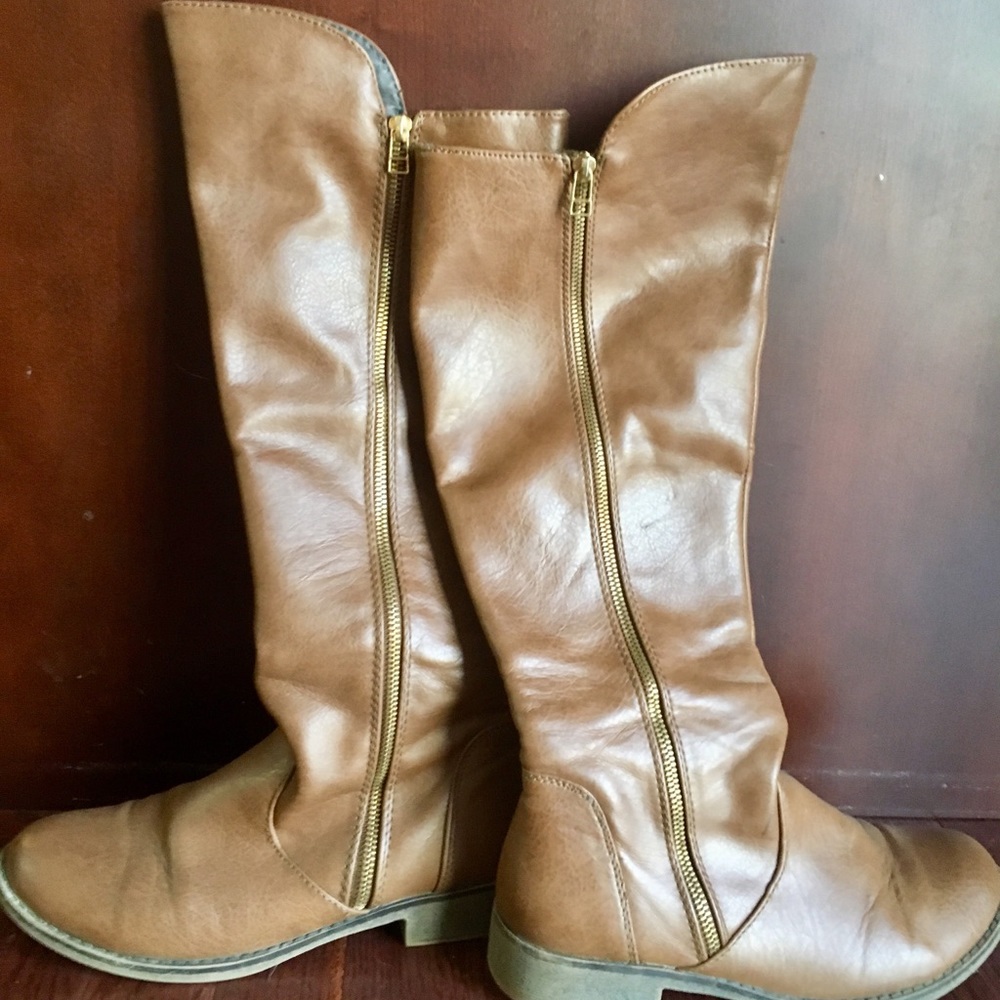 Candies tan sleek boots